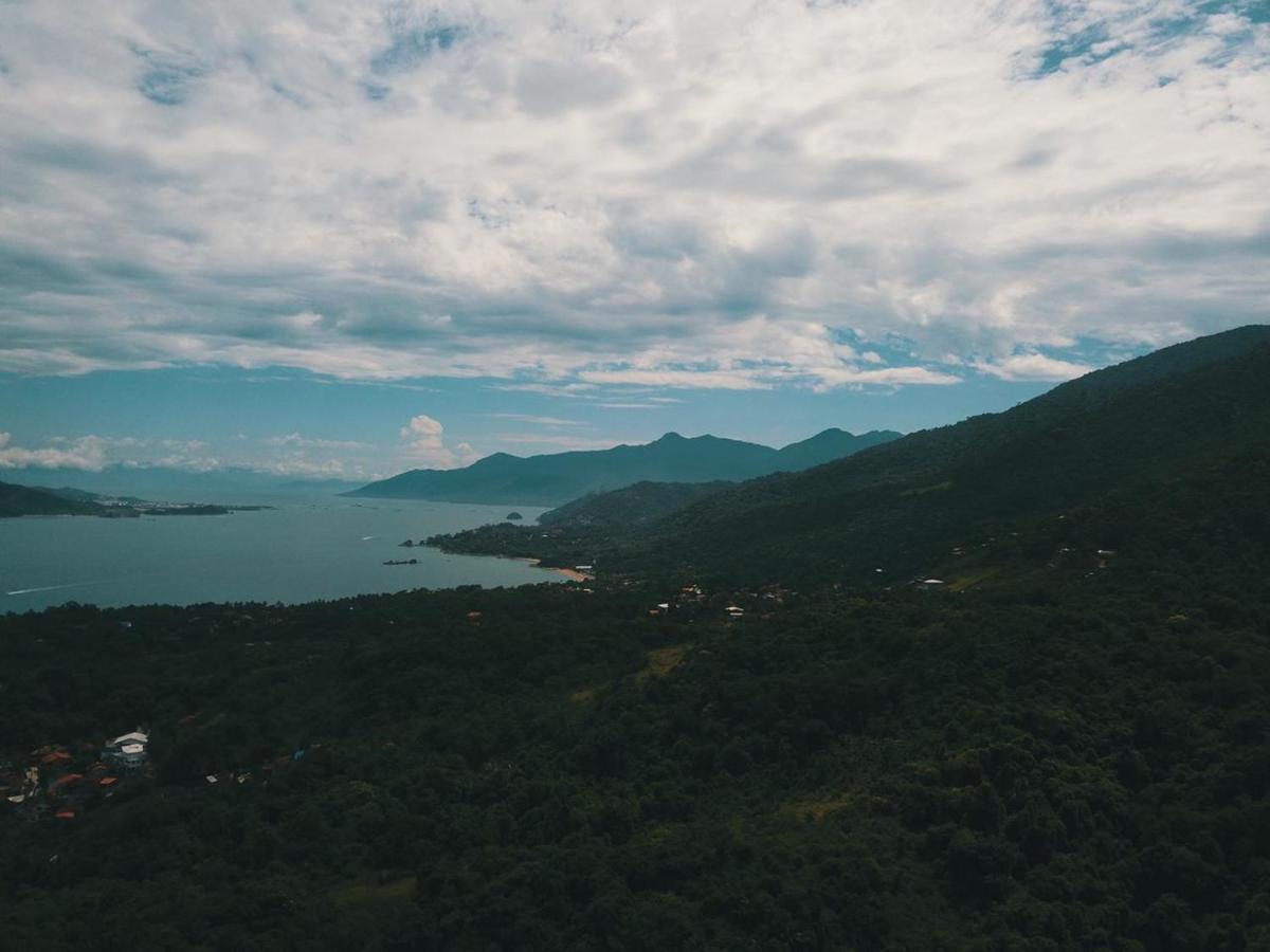 Bangalo Com Vista Para O Mar No Condominio Yacamim Ilhabela Praia Do Curral Εξωτερικό φωτογραφία